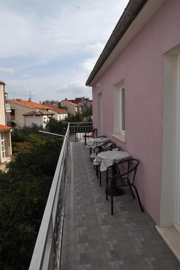 Apartment Manigo Supetar Dış mekan fotoğraf